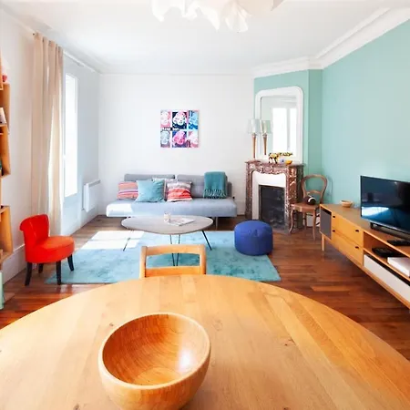 Apartment Familial Proche De La Tour Eiffel Paris